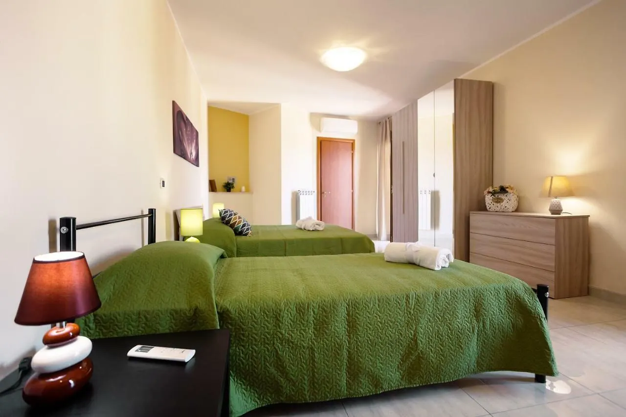 Rocca Degli Etnei Bed & Breakfast Paterno   Paterno (Sicily)